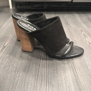 Revolve.com designer egrey double strap suede heels nwot Egrey strapped sandals